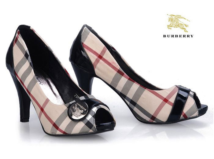 chaussure femme burberry
